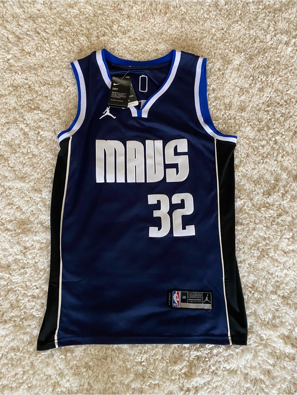 Nike Dallas Mavericks Cooper Flagg Navy and White Mavs Swingman Jersey - 32